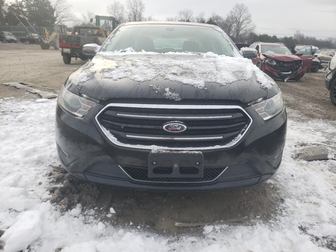 Ford Taurus 2014 — 6
