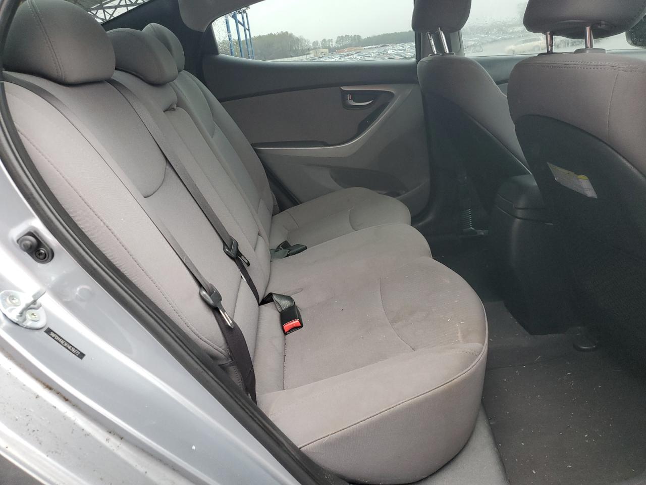 Hyundai Elantra 2015 — 11