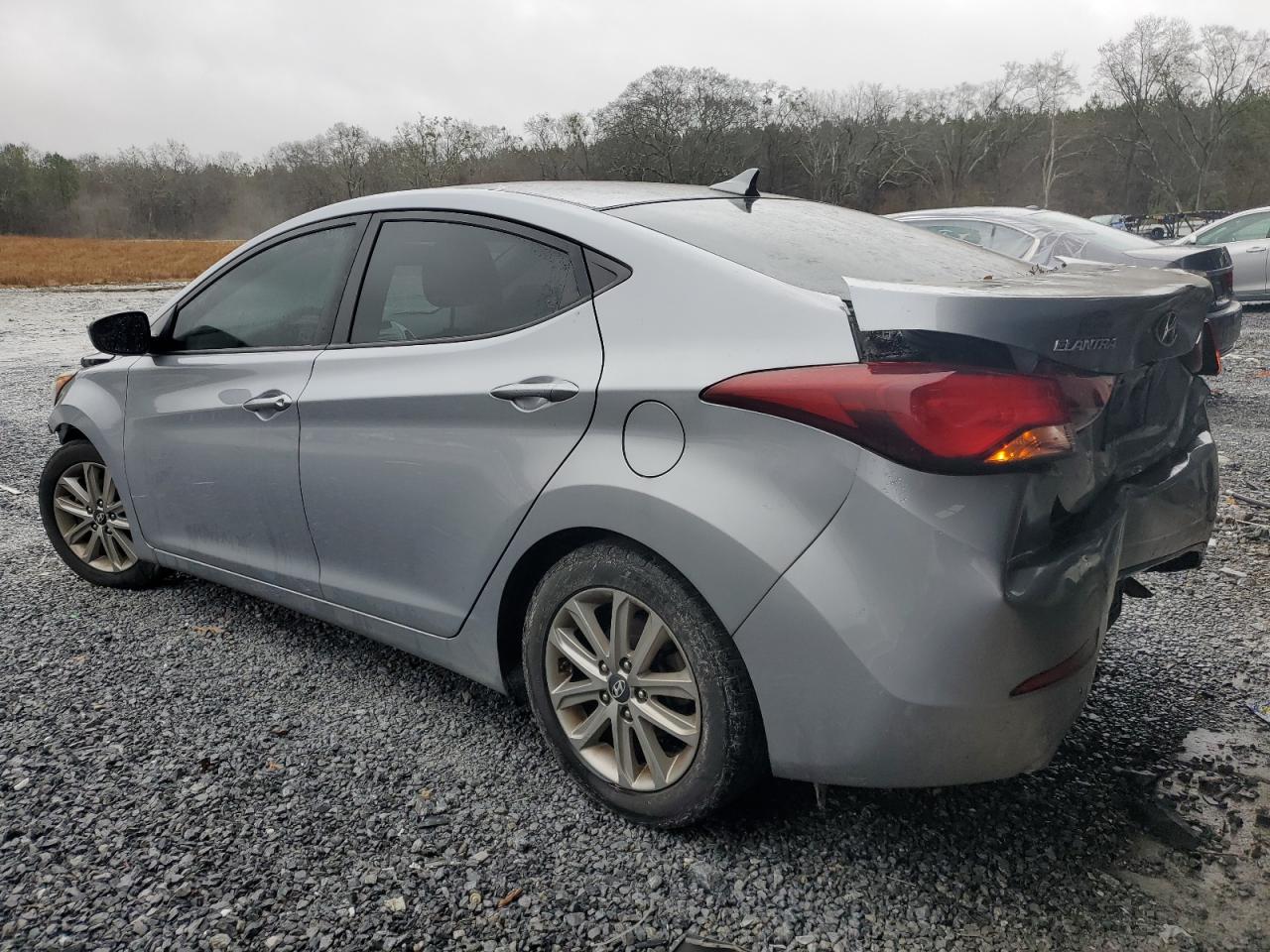 Hyundai Elantra 2015 — 3