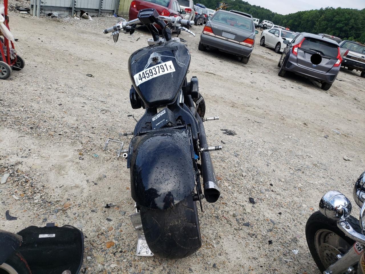 Suzuki Boulevard 2008 — 10