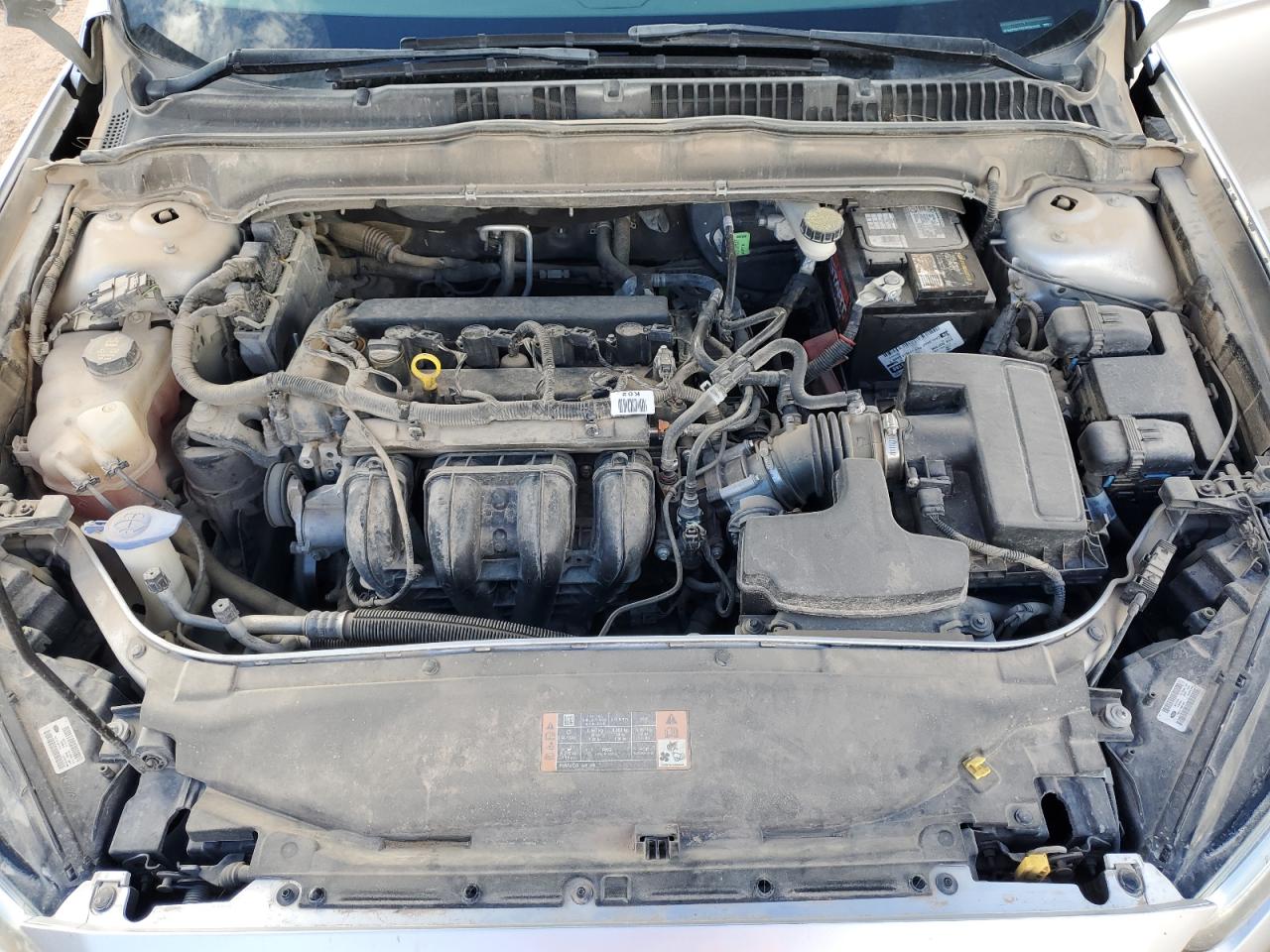 Ford Fusion 2016 — 12