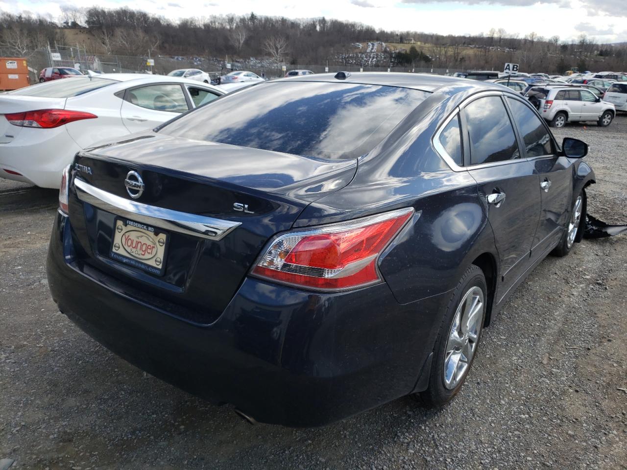 Nissan Altima 2015 — 4