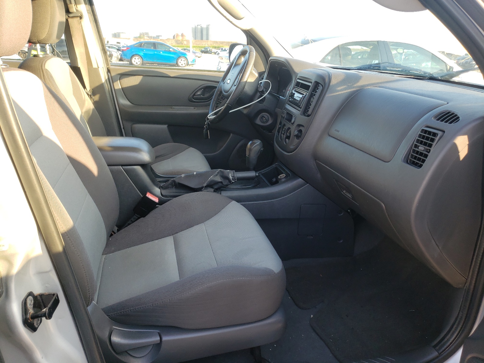 Ford Escape 2005 — 6