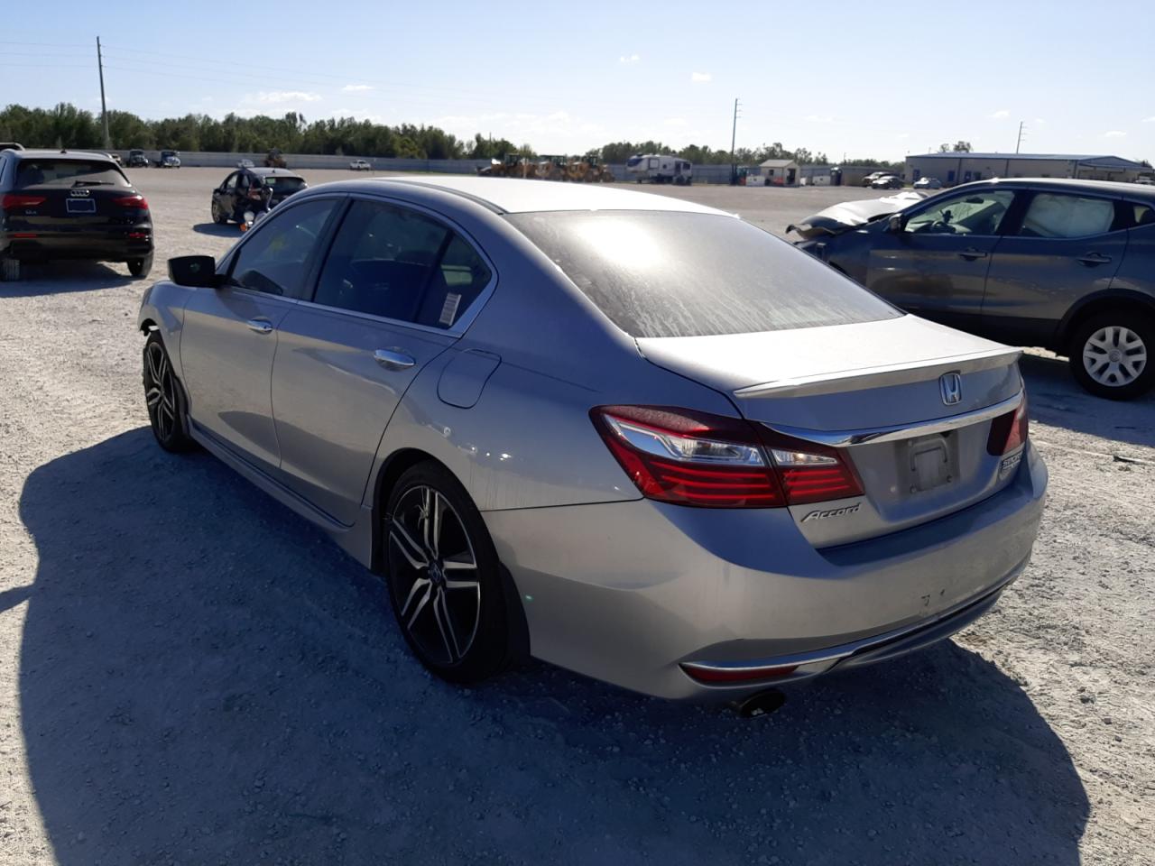 Honda Accord 2017 — 2