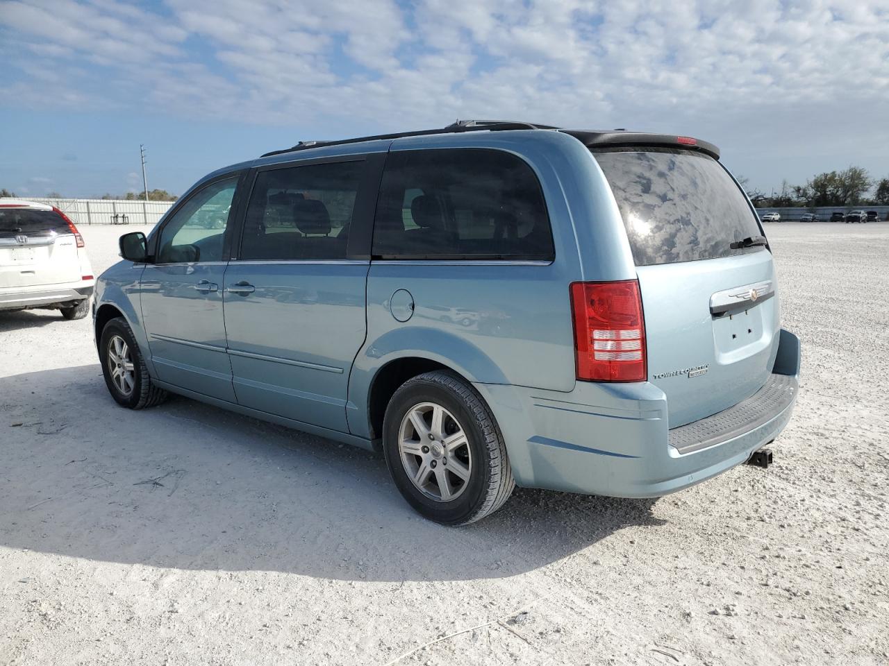 Chrysler Town & Country 2008 — 3