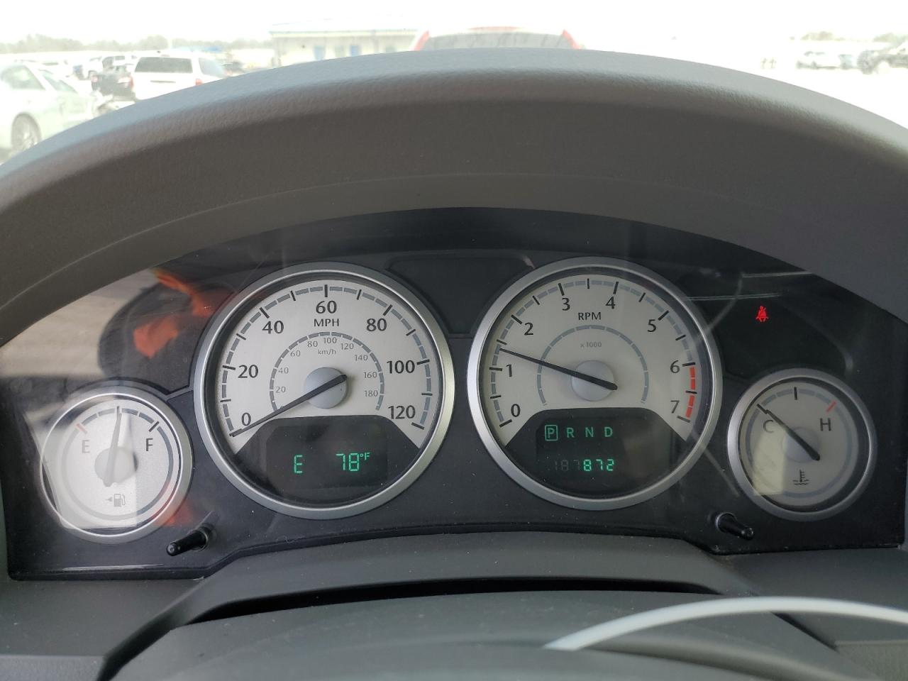Chrysler Town & Country 2008 — 10