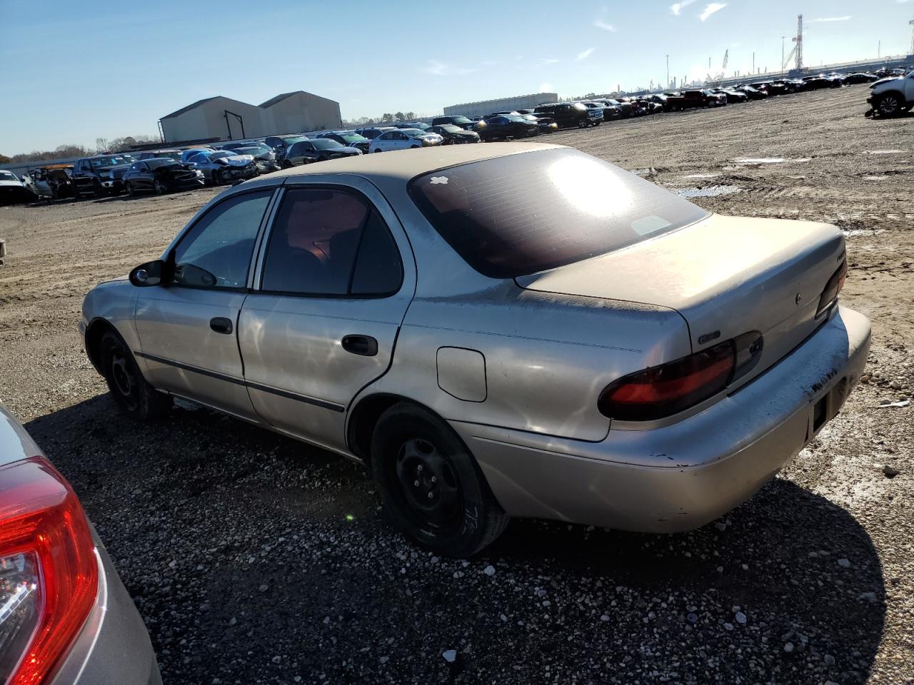 Geo Prizm 1995 — 3