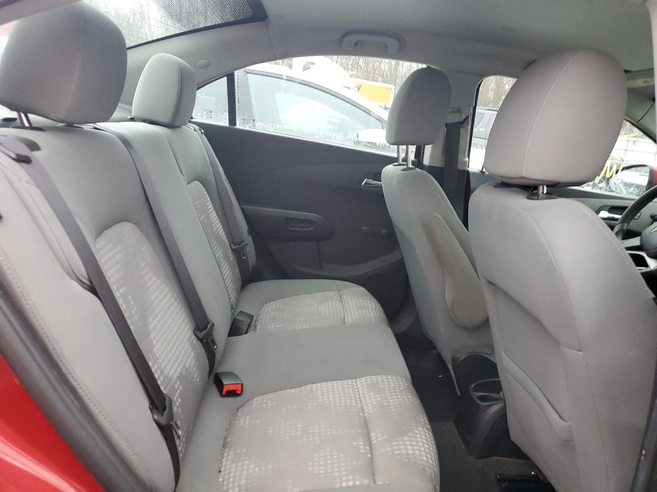 Chevrolet Sonic 2014 — 11
