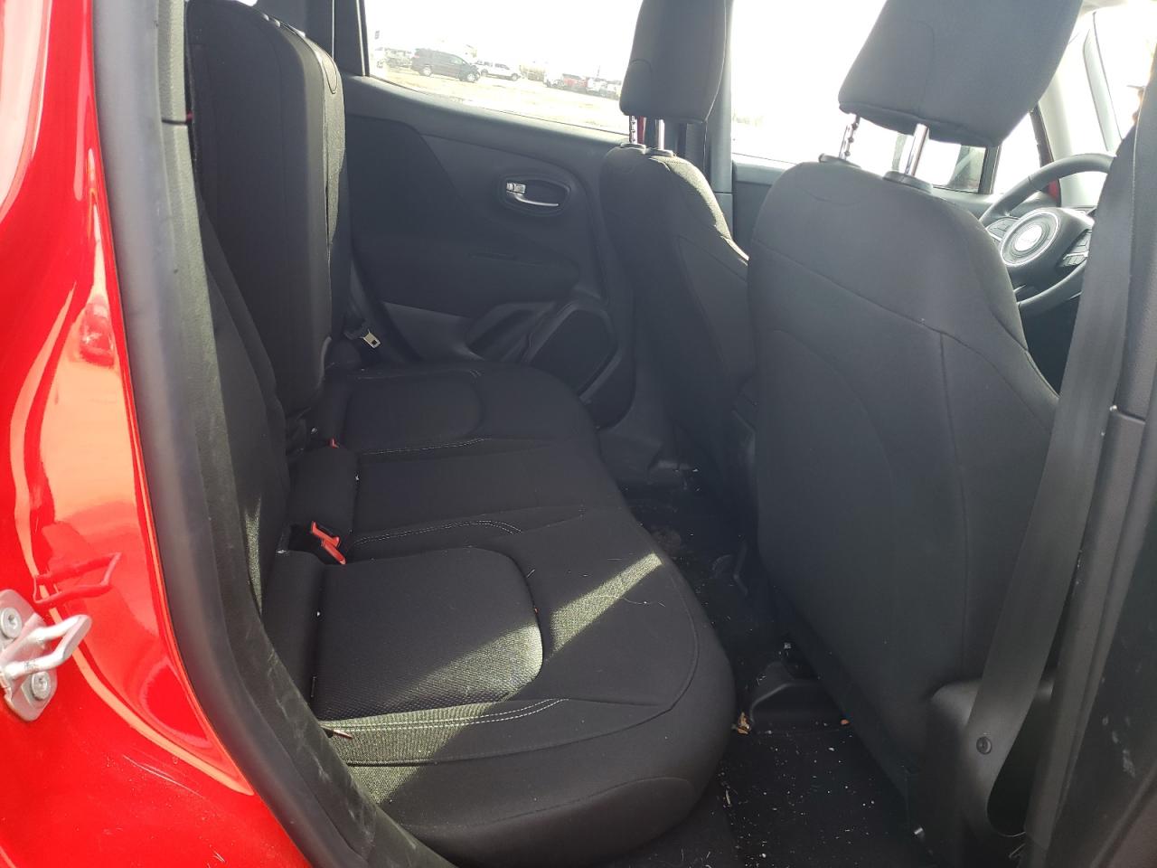 Jeep Renegade 2020 — 11