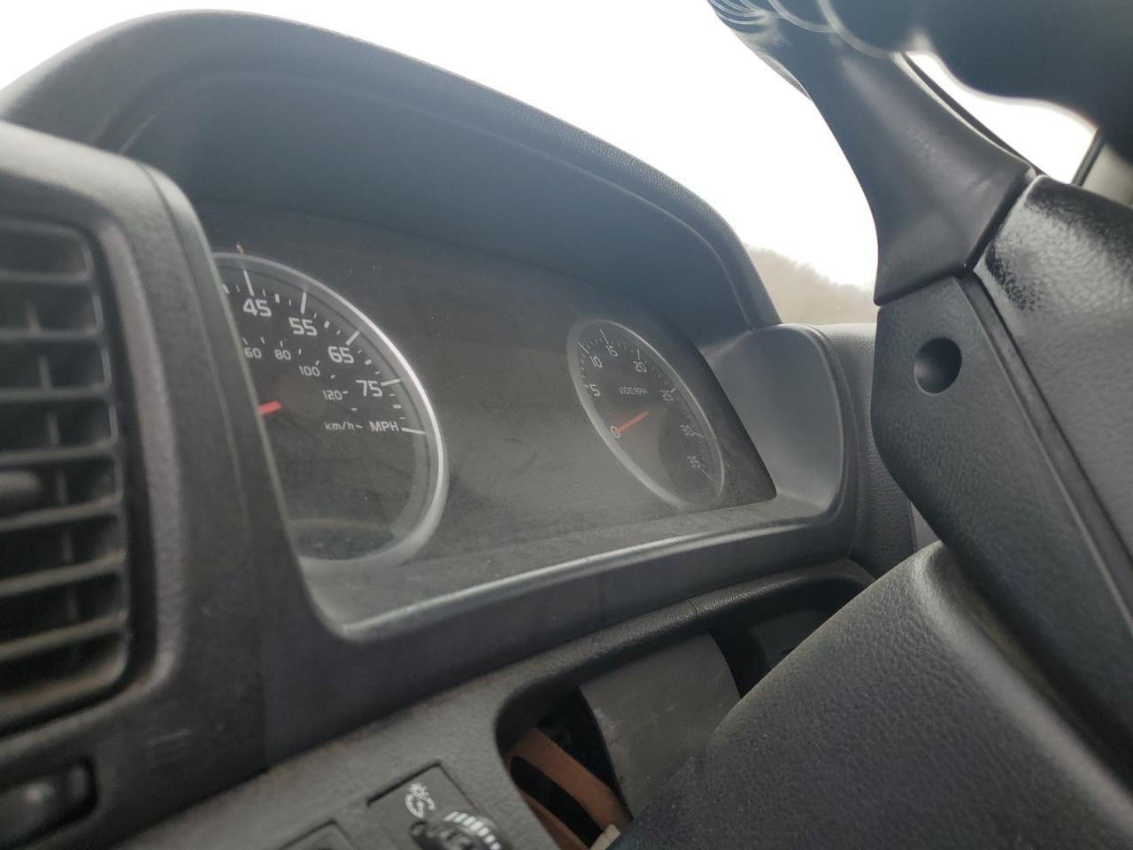 Hino 258/268 2013 — 9