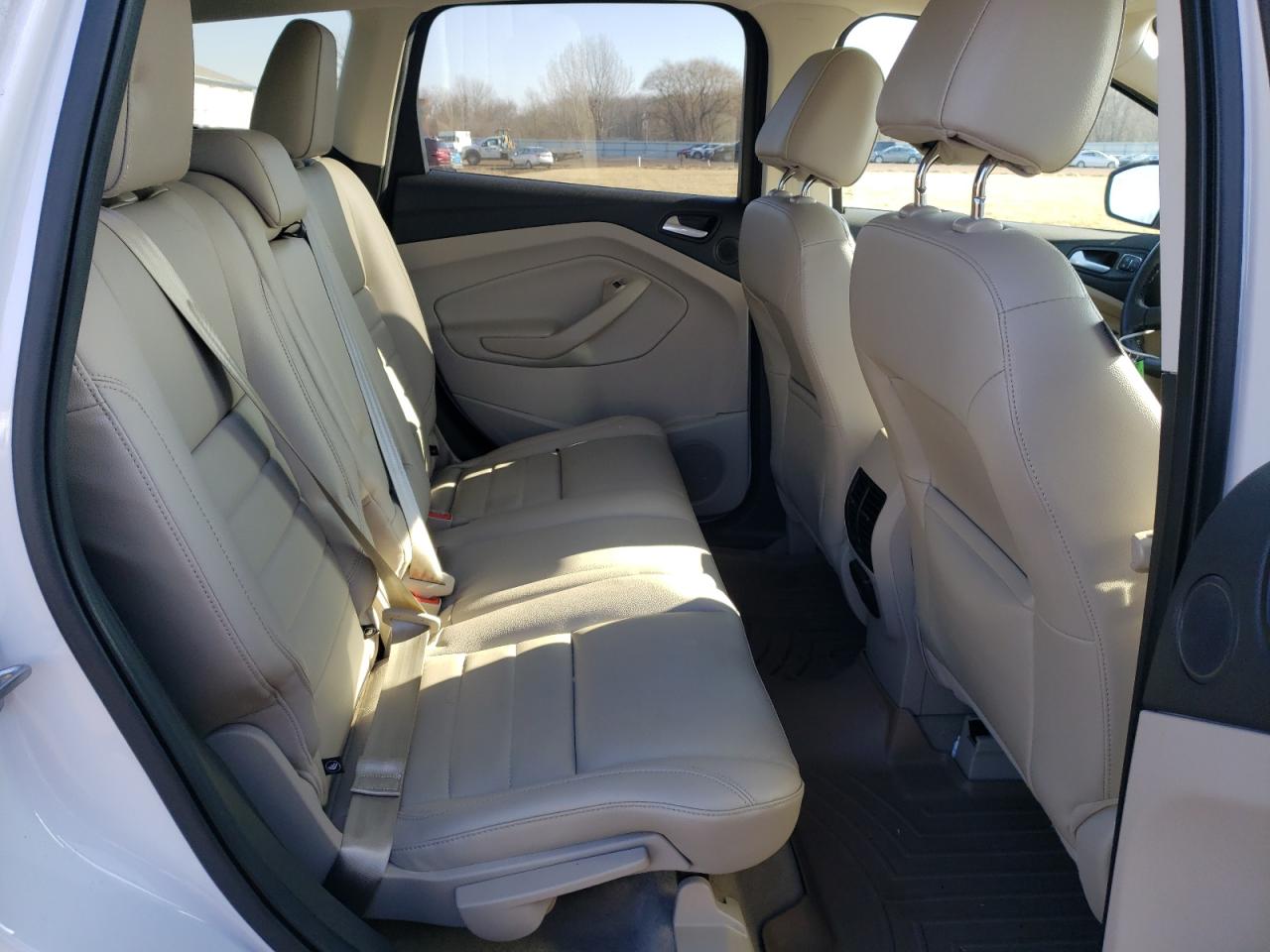 Ford Escape 2014 — 12