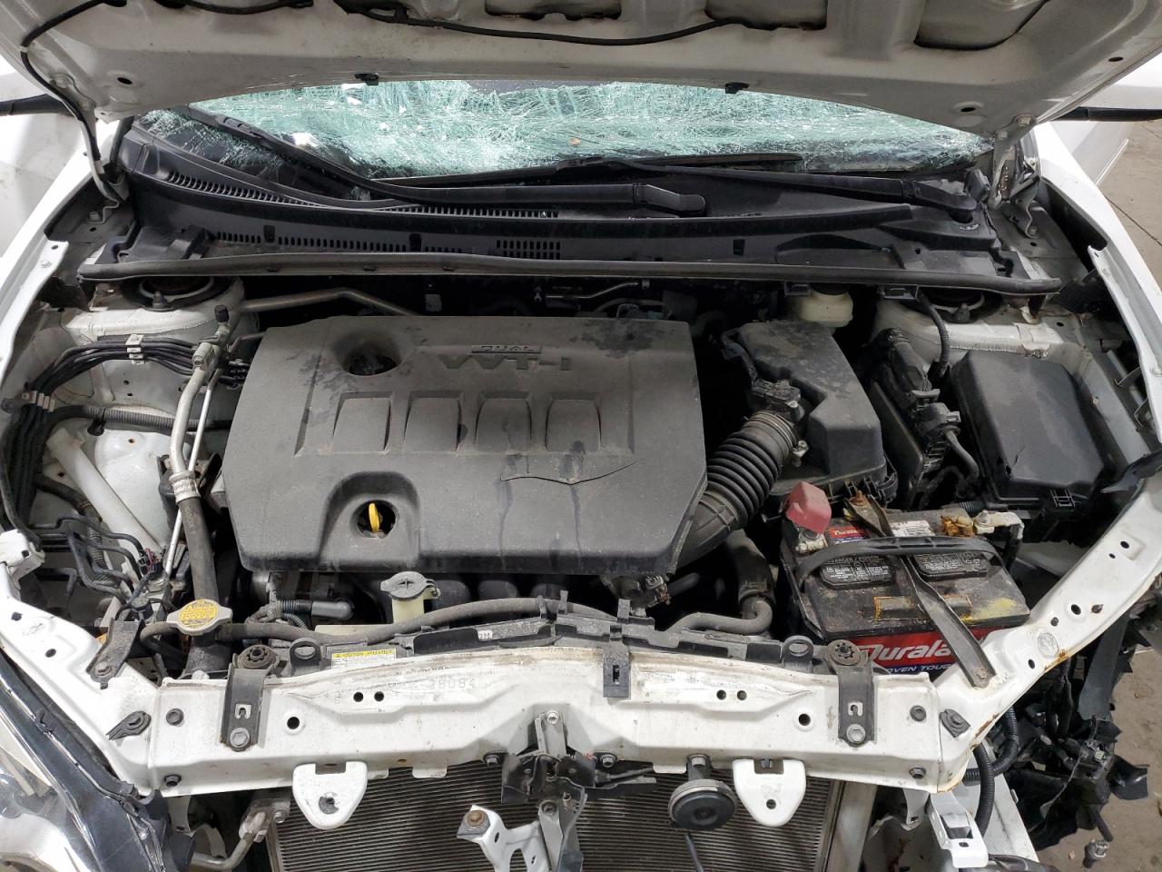 Toyota Corolla 2016 — 12