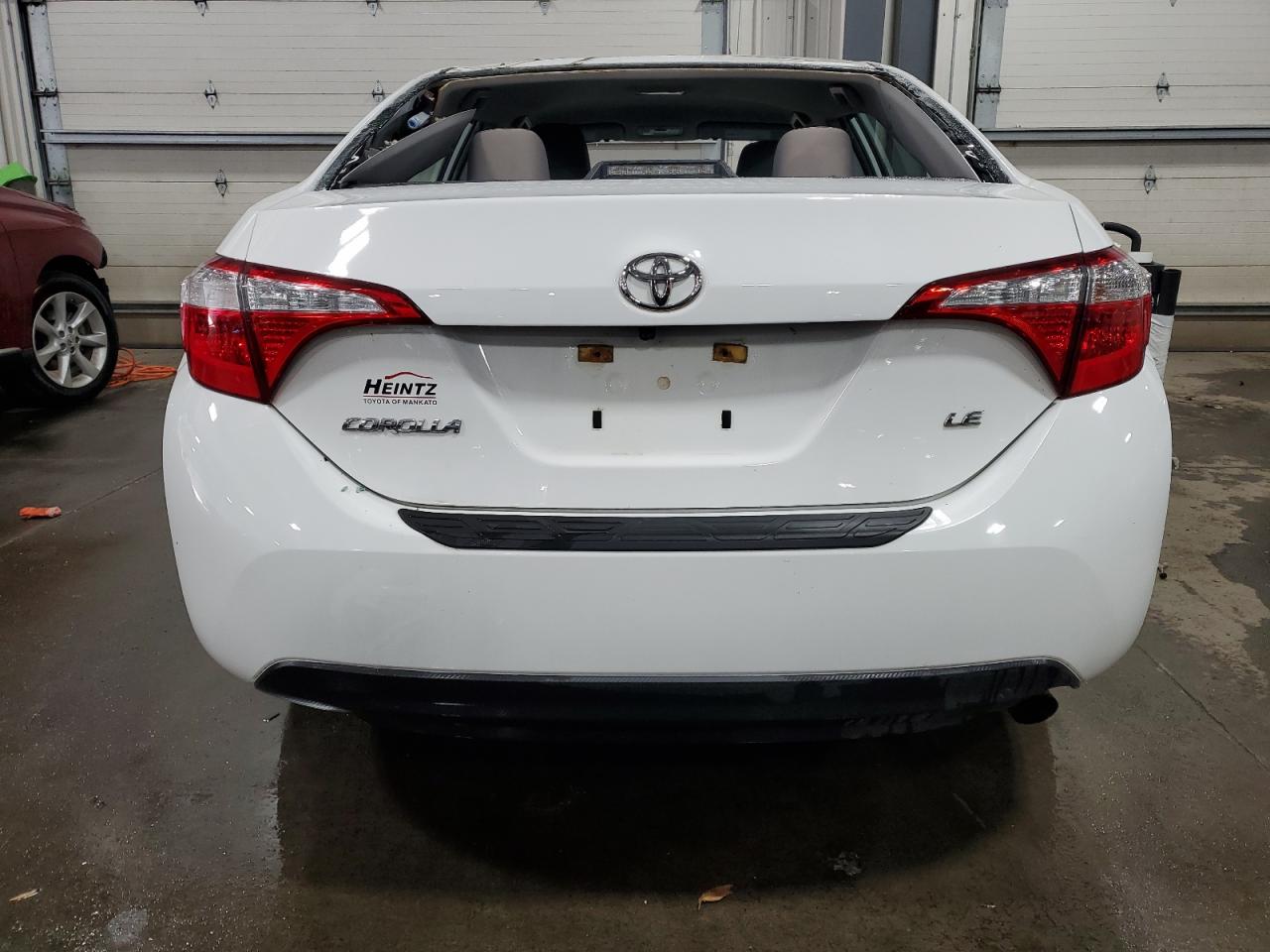 Toyota Corolla 2016 — 7