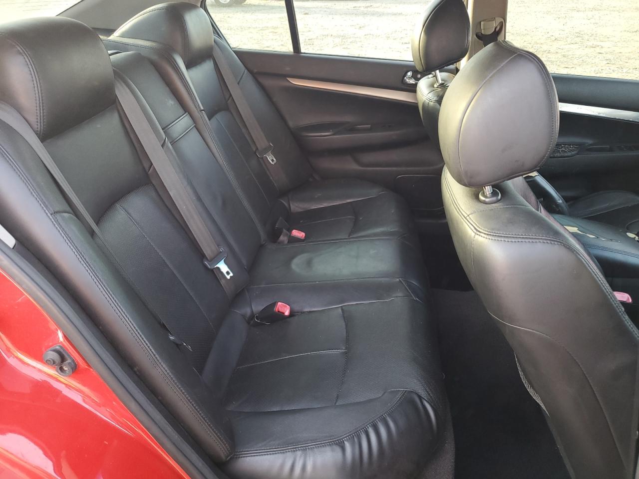 Infiniti G37 2010 — 11