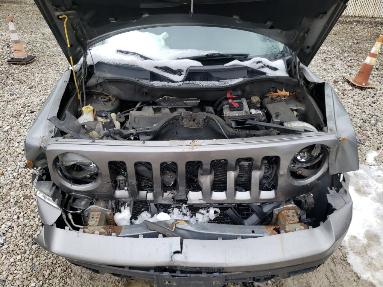 Jeep Patriot 2011 — 12