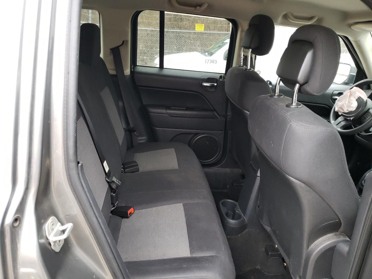 Jeep Patriot 2011 — 11
