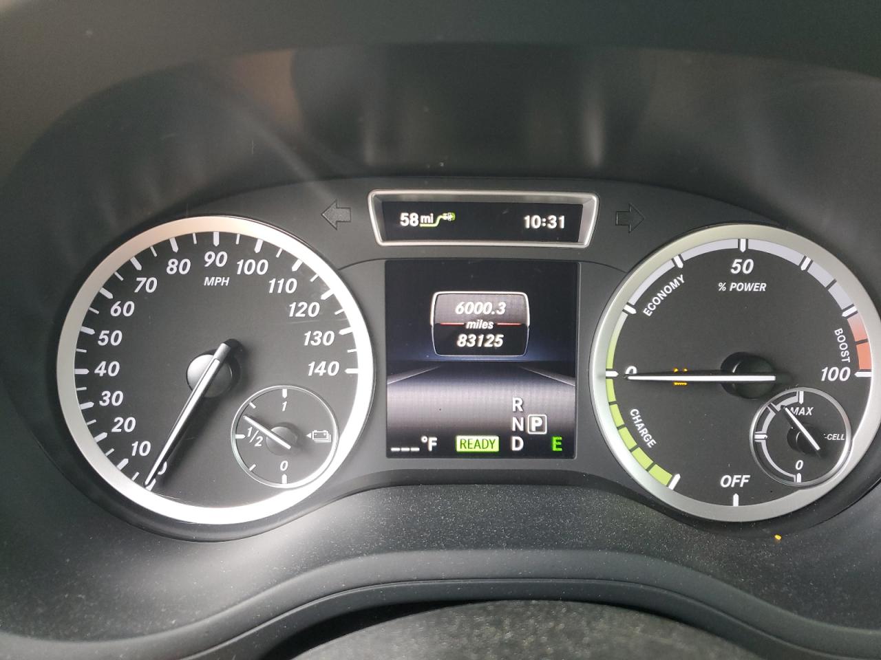 Mercedes-Benz B 2014 — 10