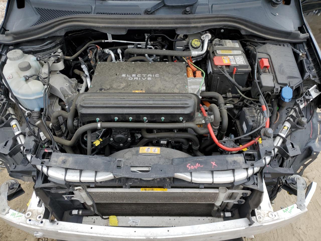 Mercedes-Benz B 2014 — 13
