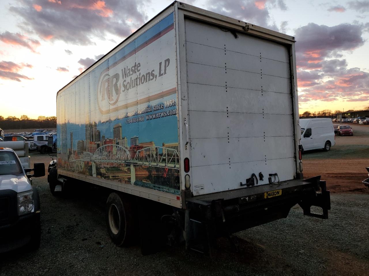 FREIGHTLINER M2 2012 — 4