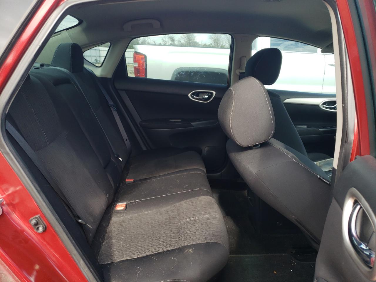Nissan Sentra 2015 — 11