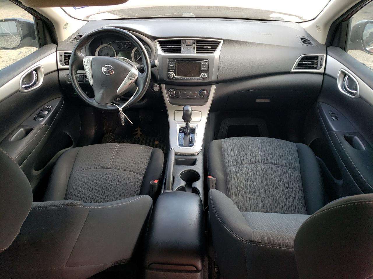 Nissan Sentra 2015 — 9