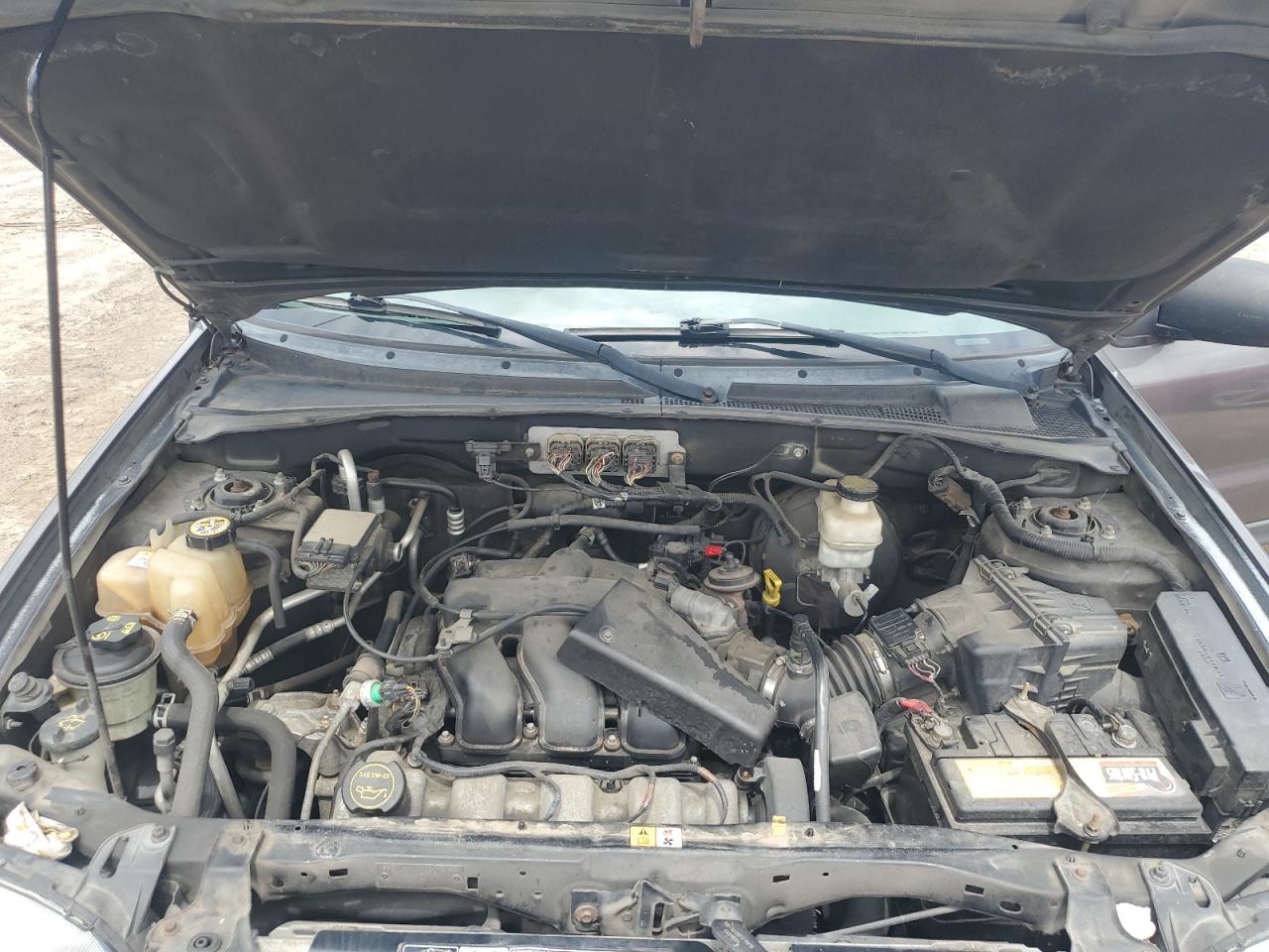 Ford Escape 2005 — 12