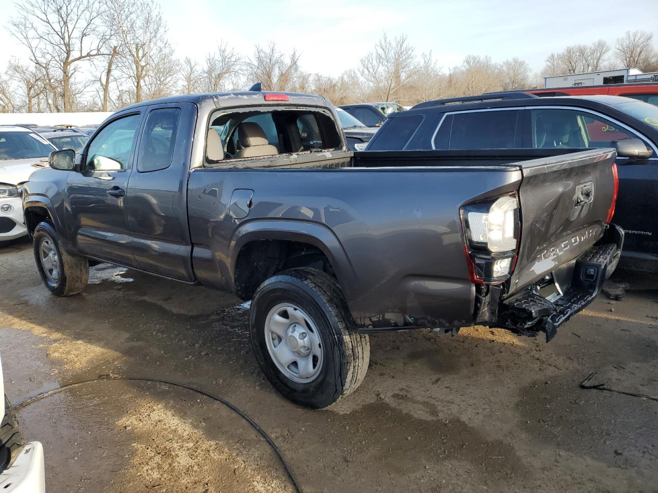 Toyota Tacoma 2022 — 3