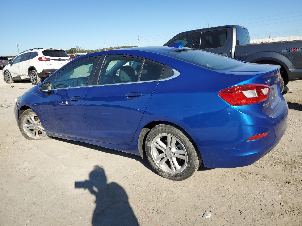 Chevrolet Cruze 2016 — 3