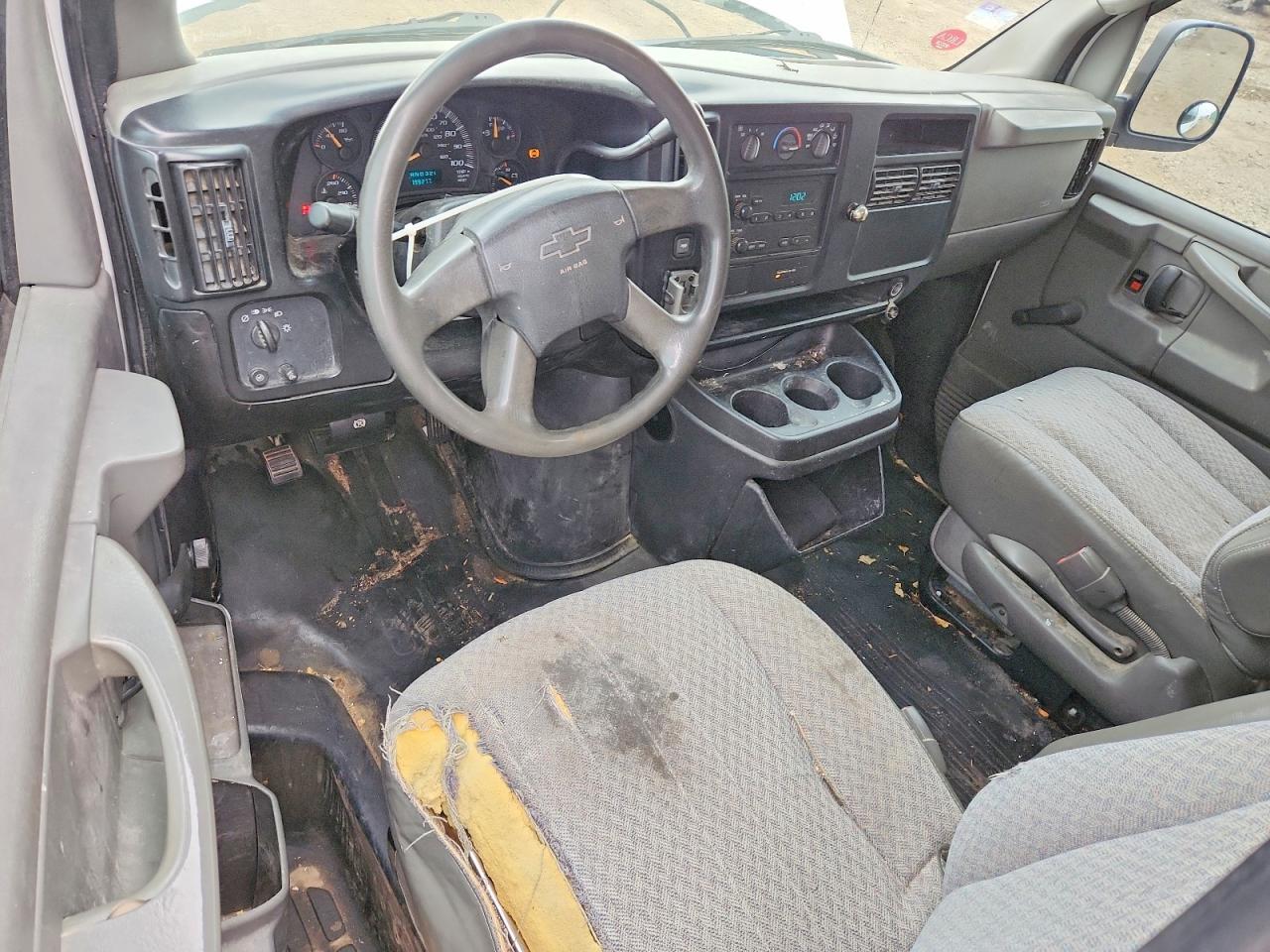 Chevrolet Express G1500 2007 — 9