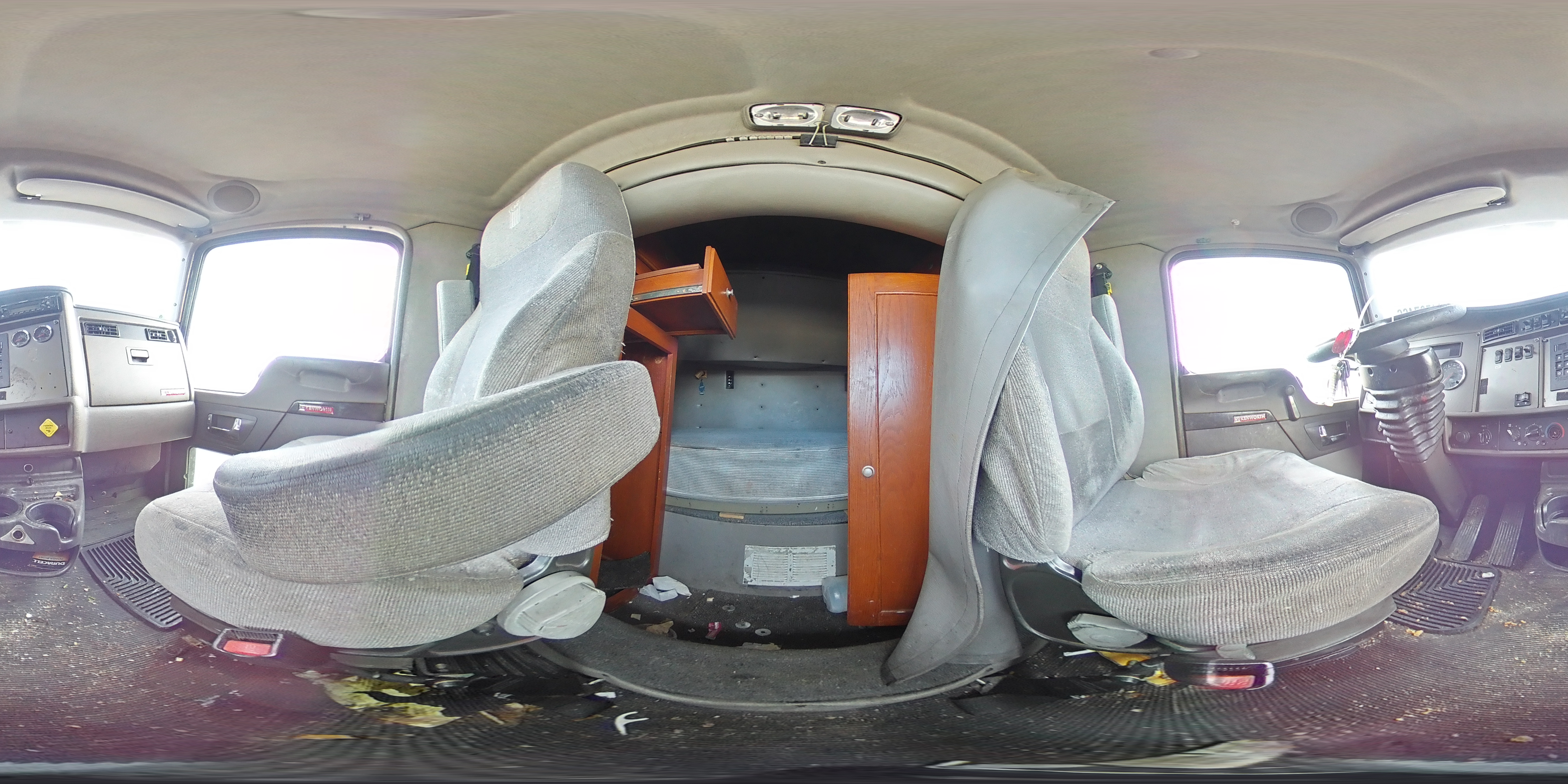 Kenworth T300 2013 — 14