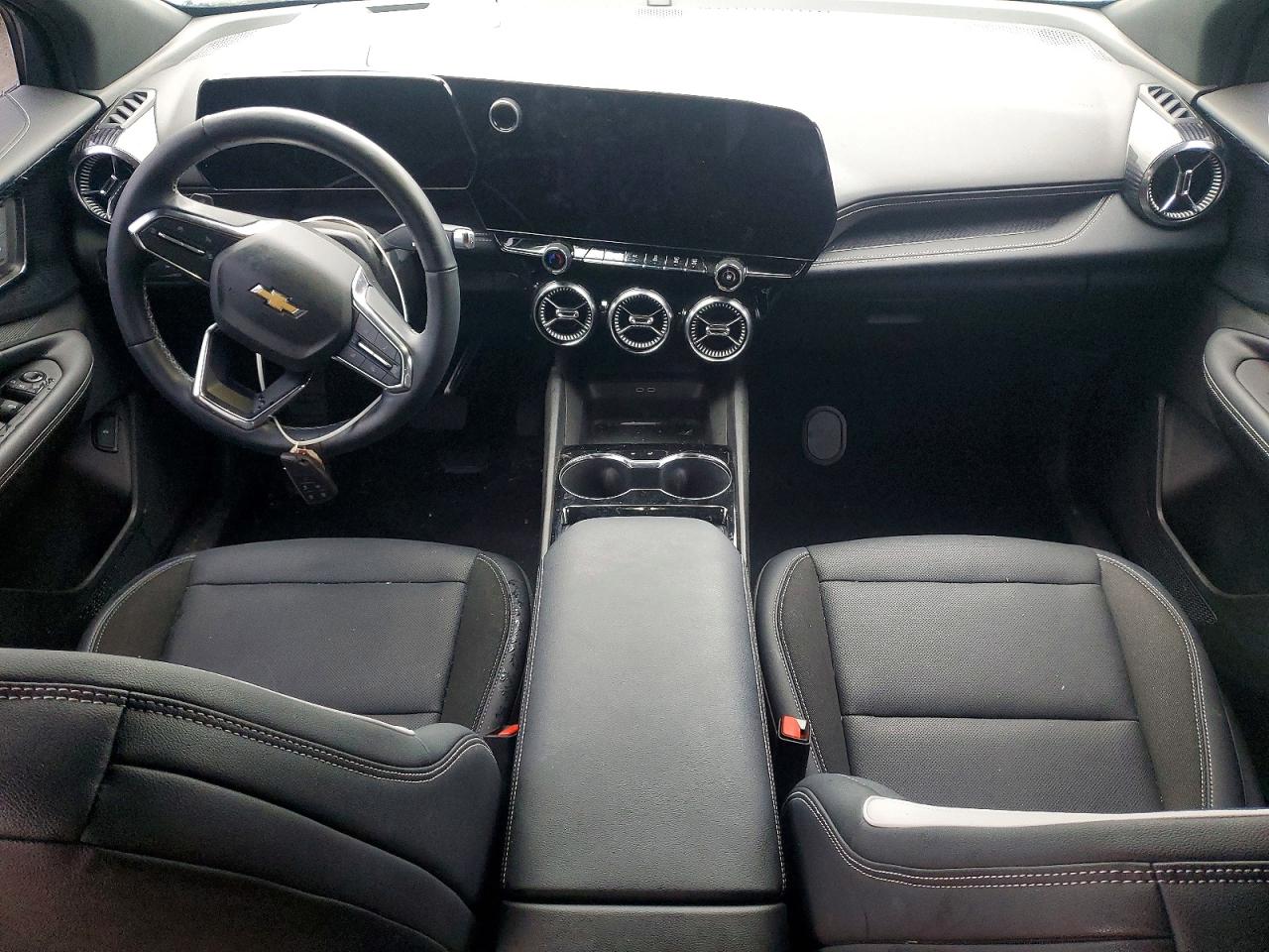 Chevrolet Blazer 2024 — 9