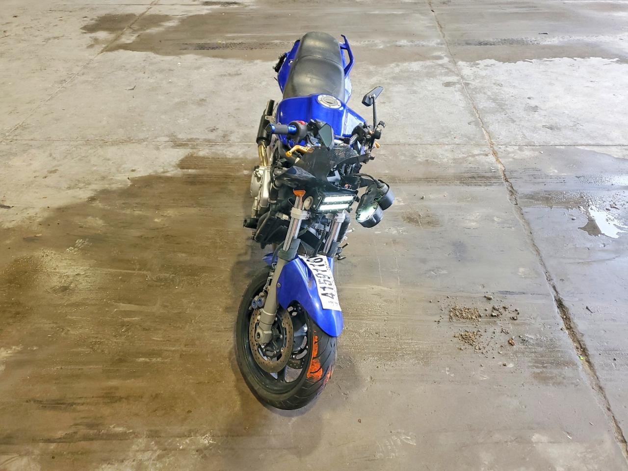 Yamaha FZS10 2003 — 6