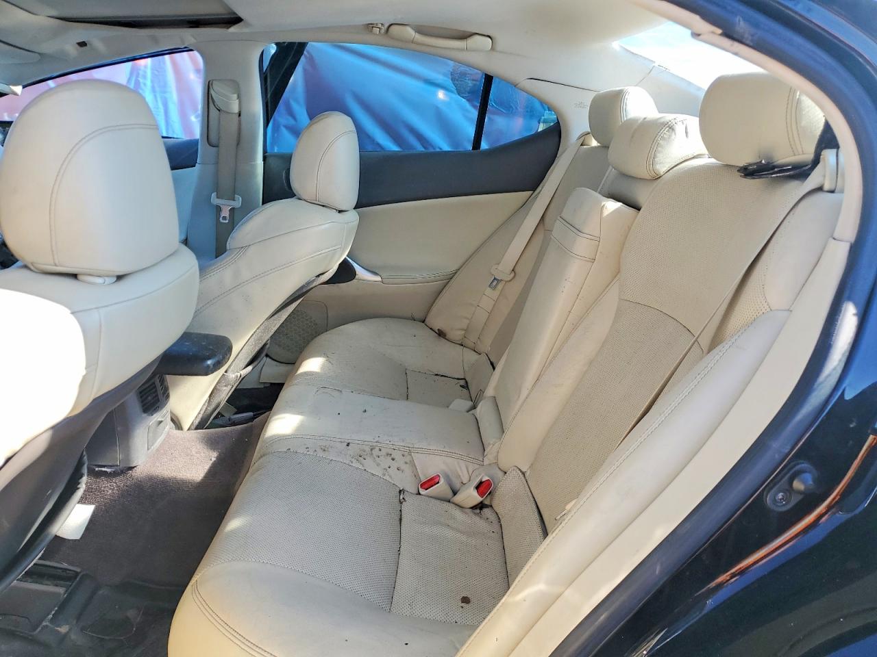 LEXUS IS 2009 — 11