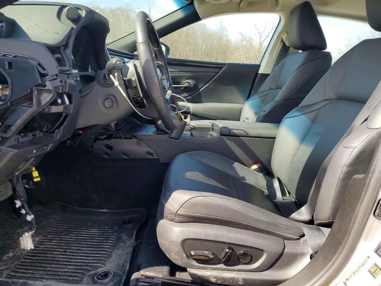 Lexus ES 350 2021 — 8