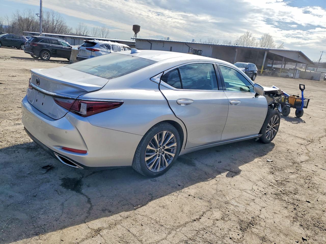 Lexus ES 350 2021 — 4