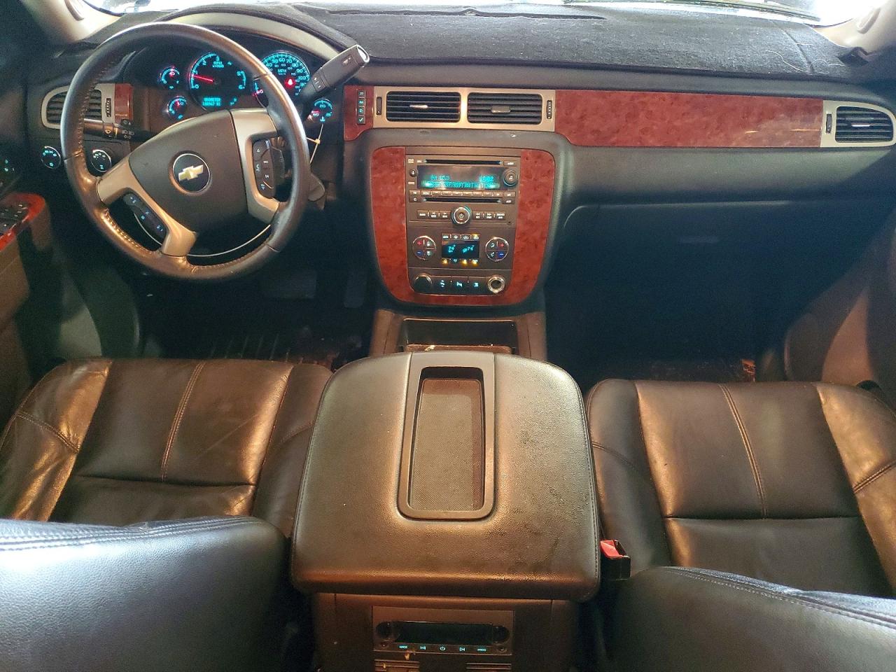 CHEVROLET AVALANCHE 2011 — 9