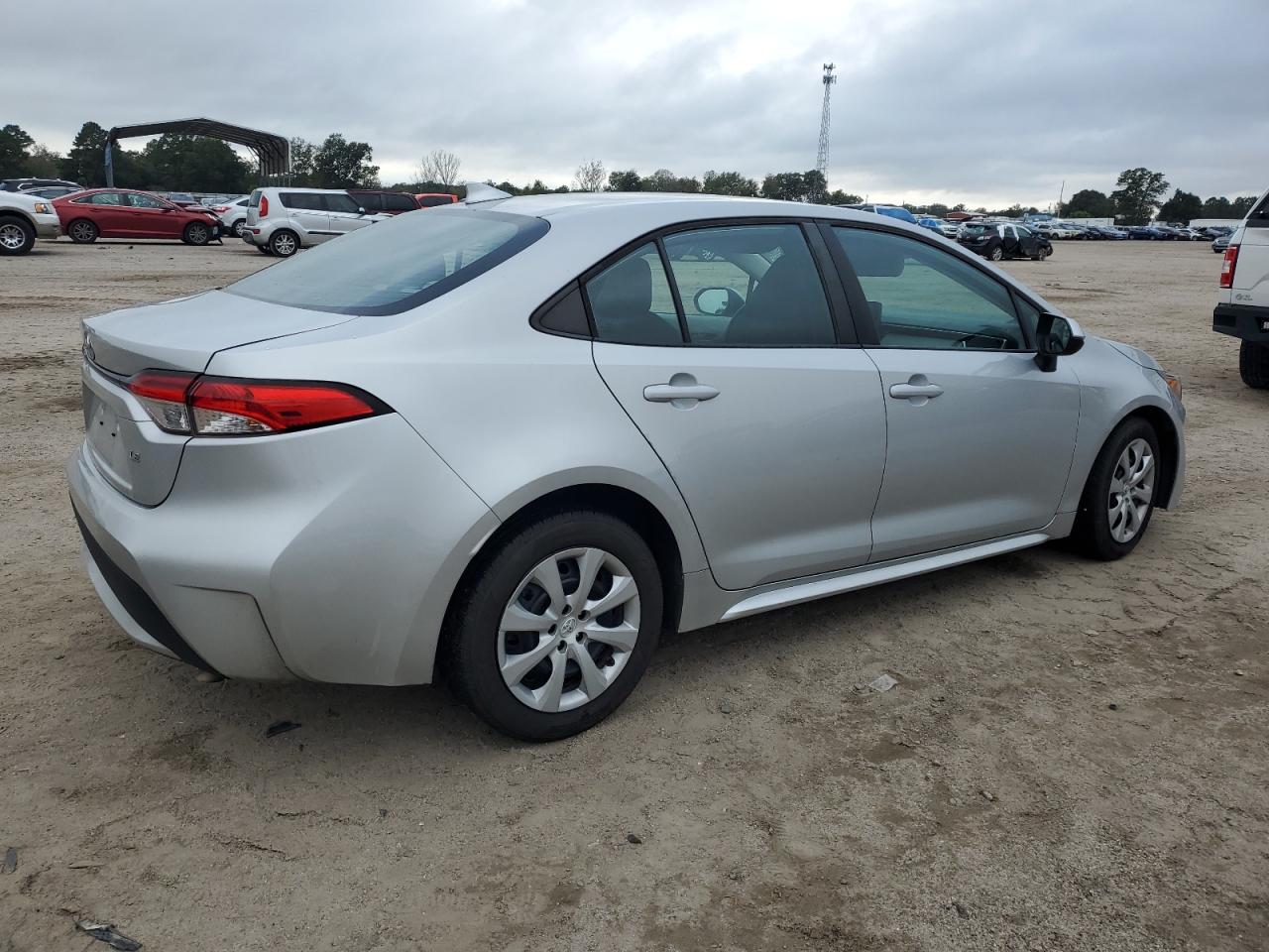 TOYOTA COROLLA LE 2022 — 4