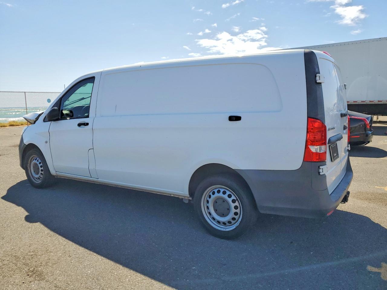 Mercedes Benz Metris 2020 — 3