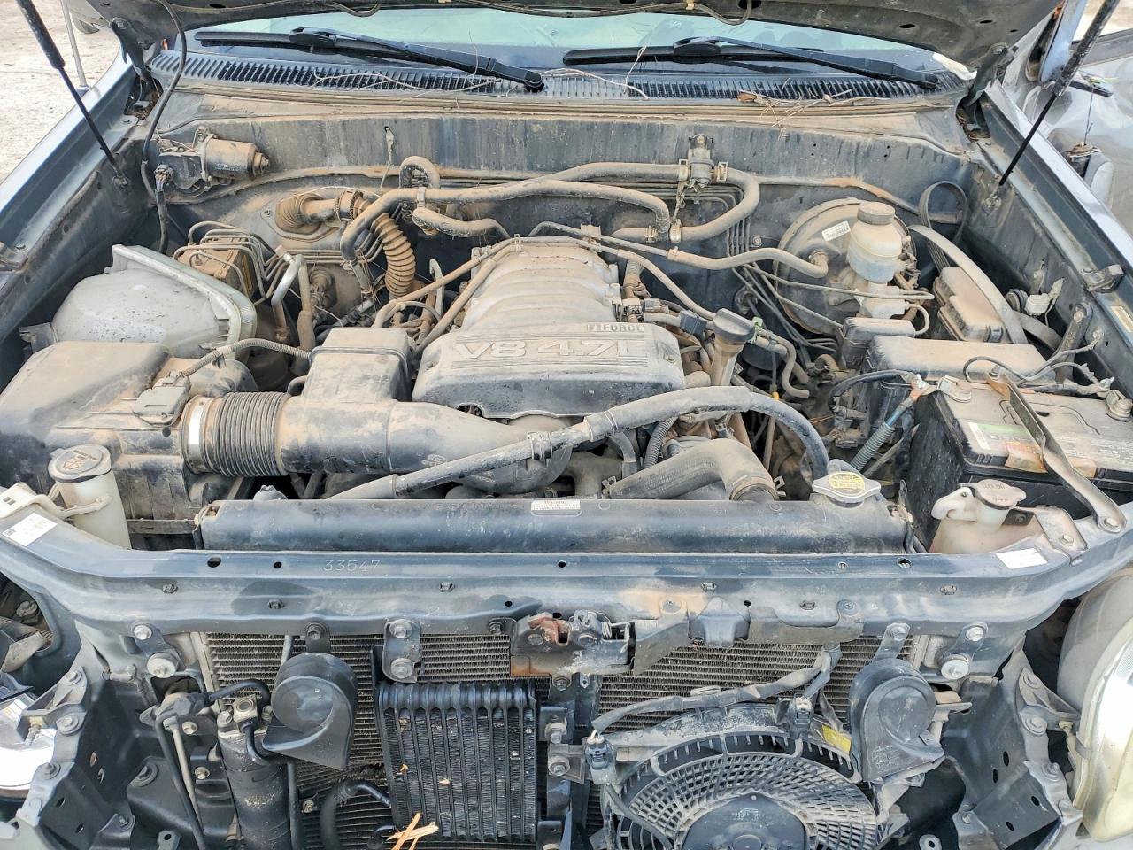 Toyota Sequoia 2004 — 12