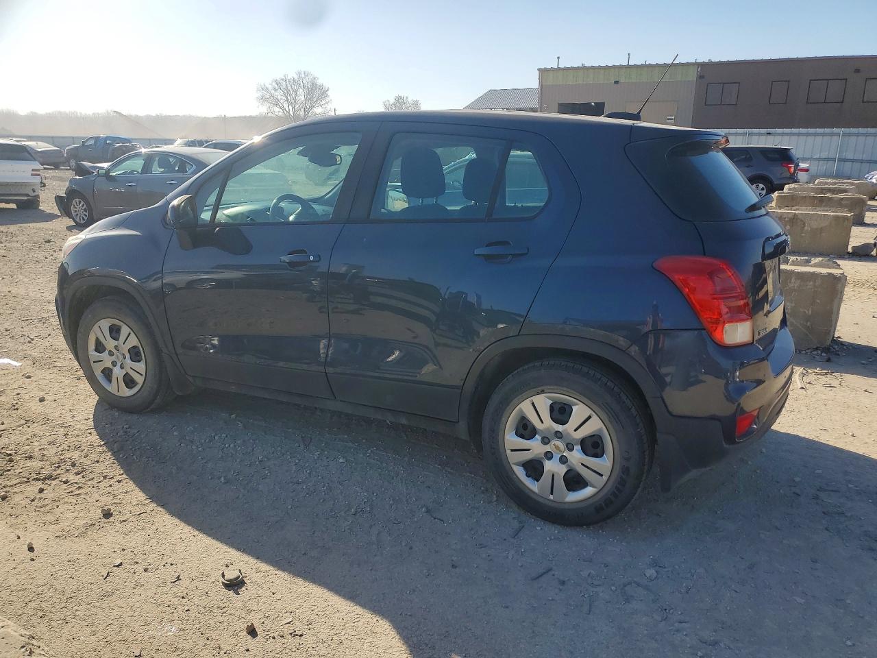 CHEVROLET TRAX 2019 — 3