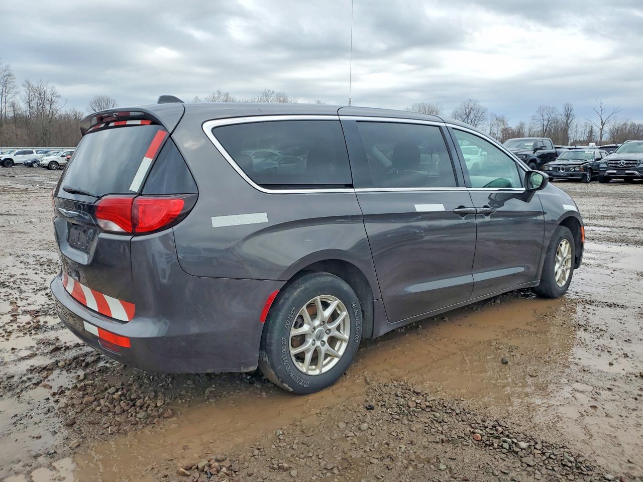 Chrysler Voyager 2022 — 4