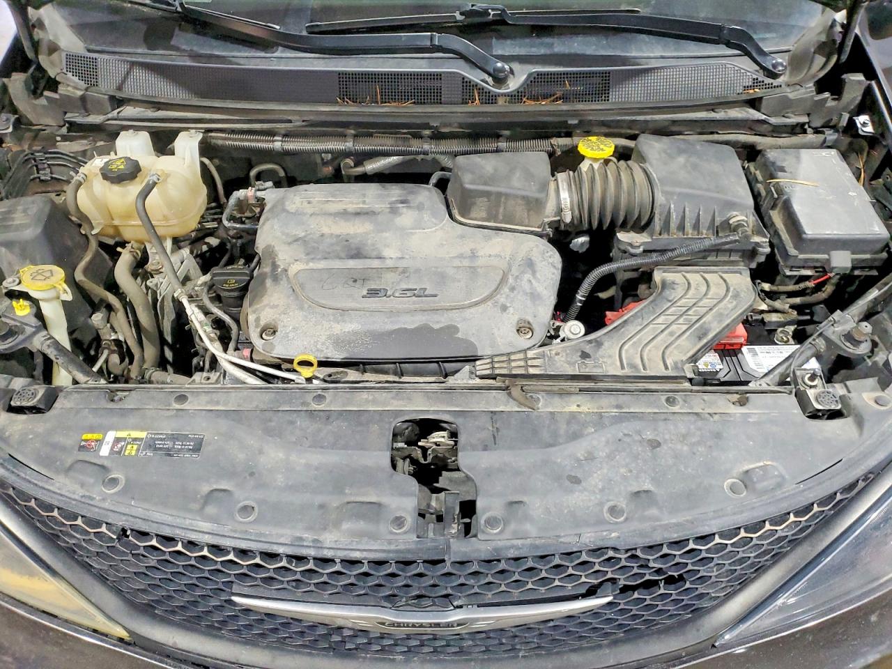 Chrysler Voyager 2022 — 13