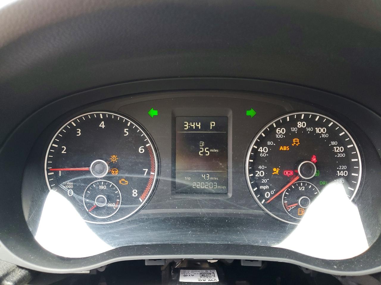 Volkswagen Passat 2015 — 10