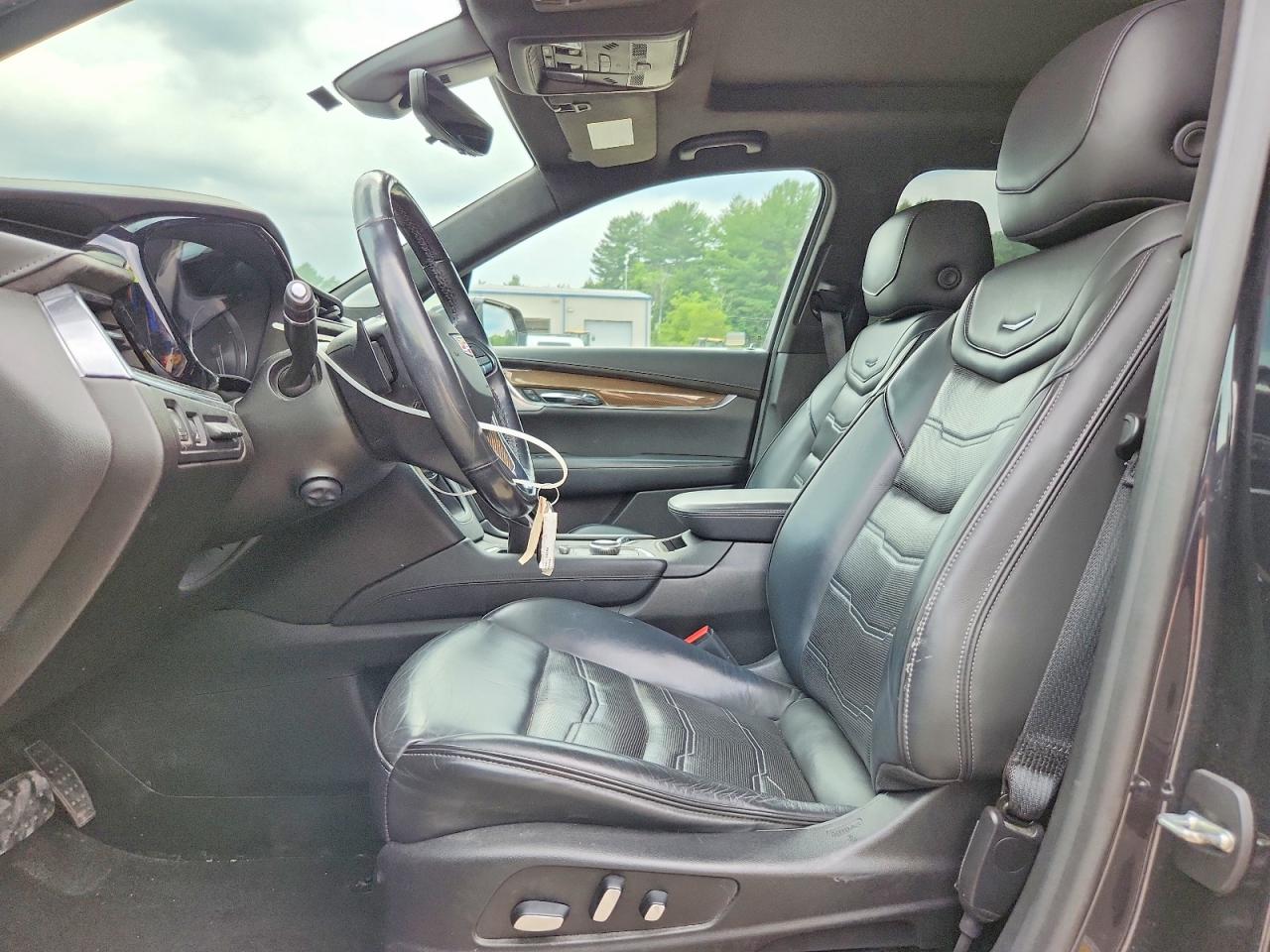 Cadillac XT6 2020 — 8