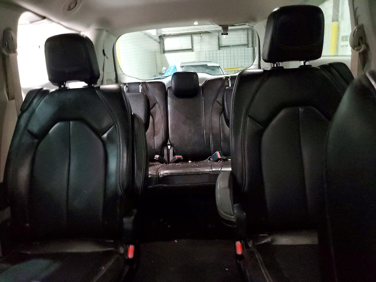 Chrysler Voyager 2021 — 11