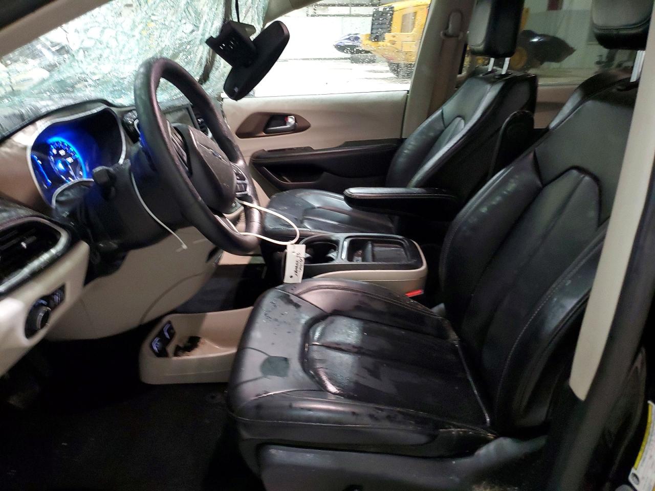 Chrysler Voyager 2021 — 8
