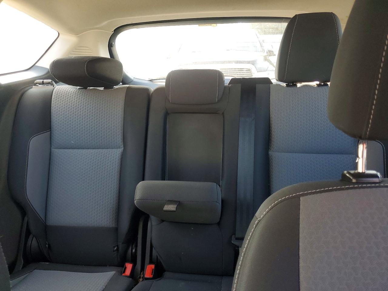 FORD C-MAX 2017 — 11