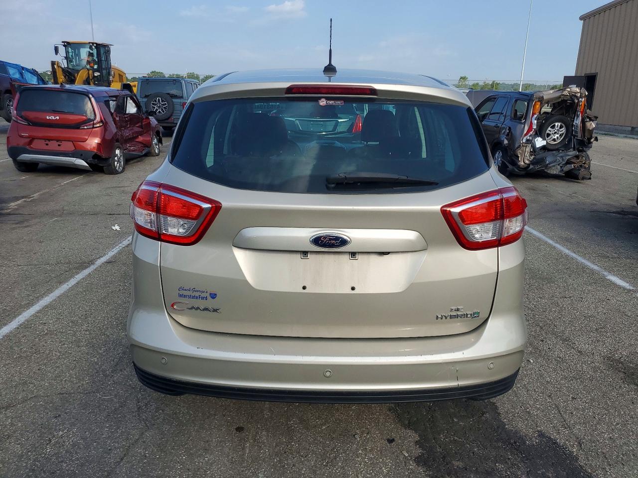 FORD C-MAX 2017 — 7