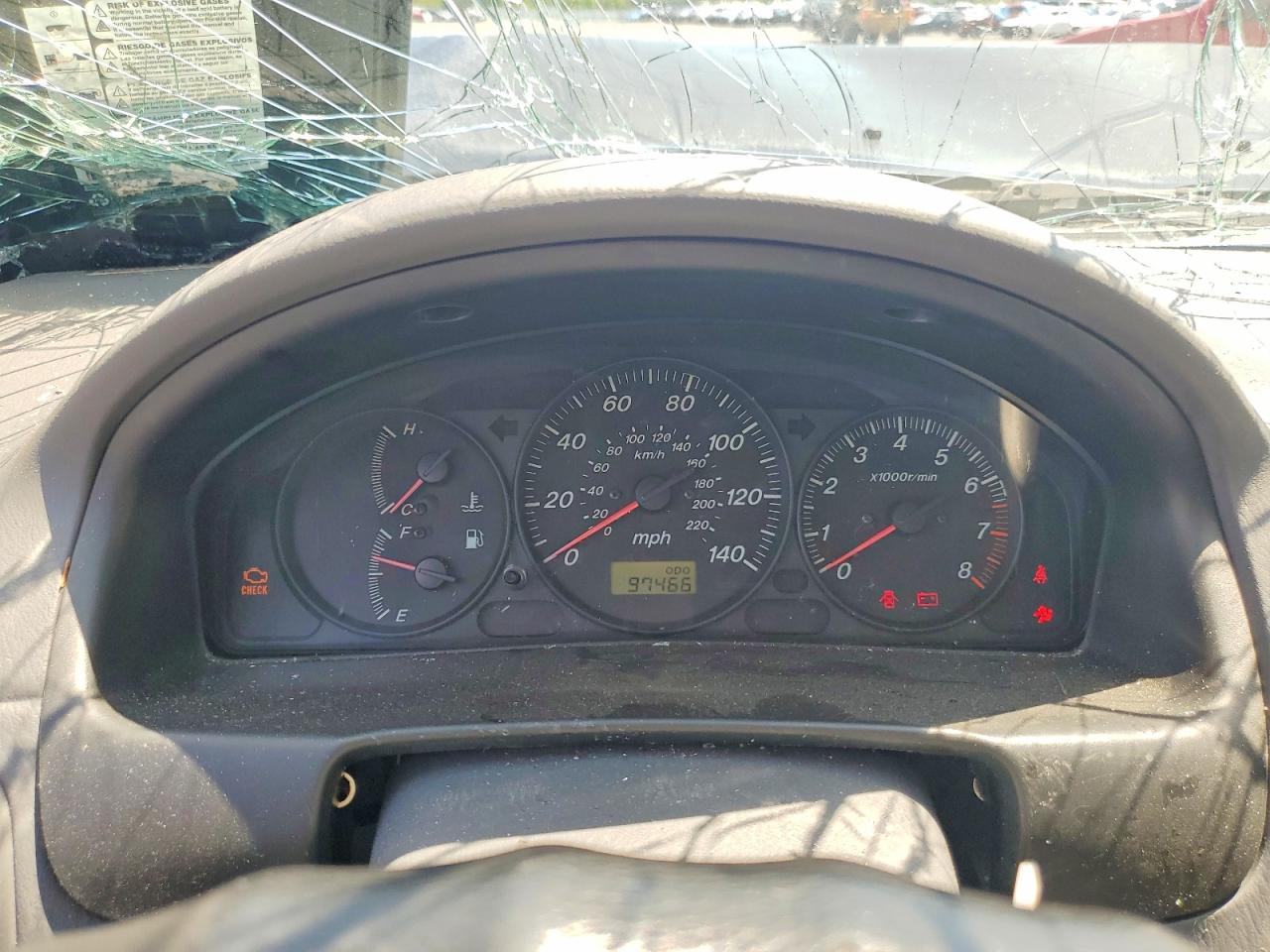 Mazda Protege 2000 — 9