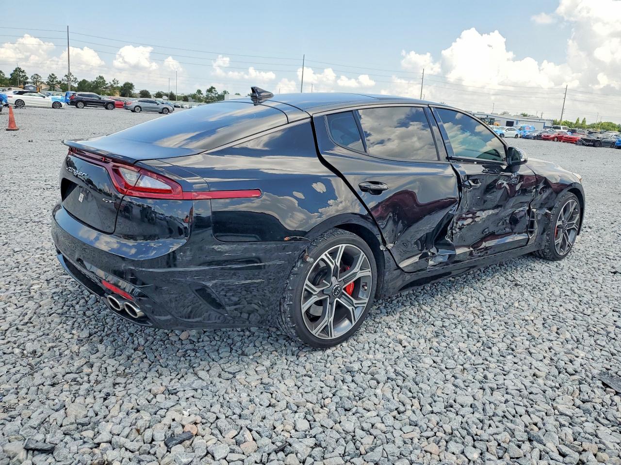 Kia Stinger 2020 — 4
